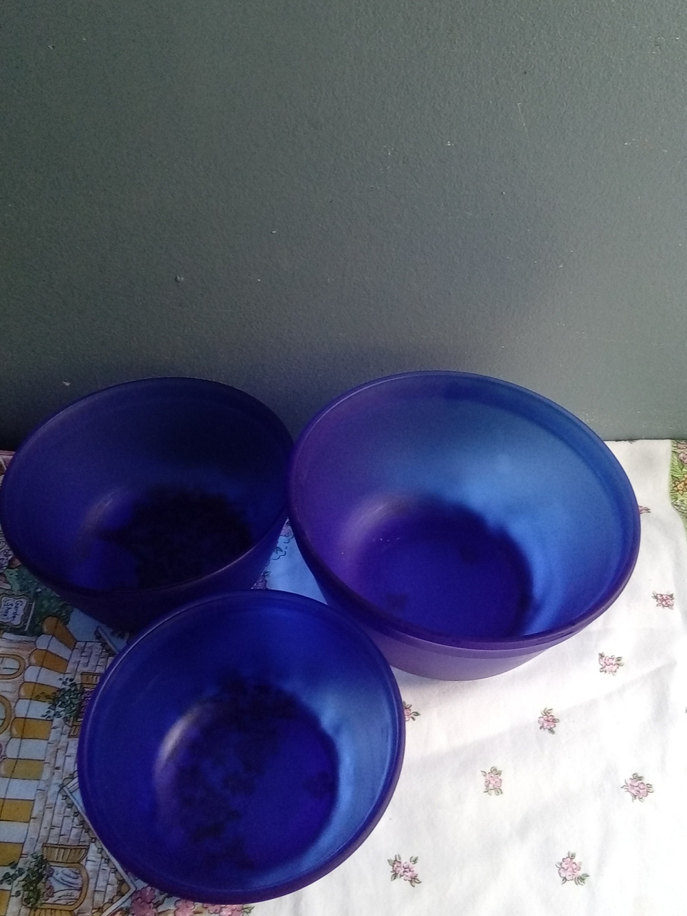 Anchor Hocking Cobalt Blue Frosted Glass Presence‎ Mixing Bowl Set of 3